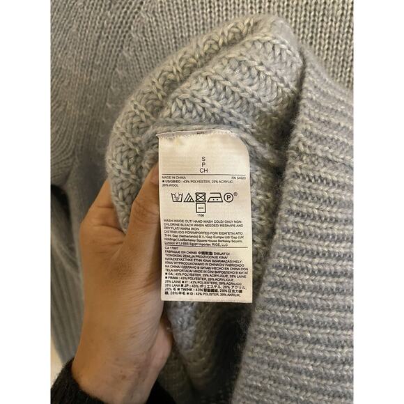 Banana Republic Sweater Women's Small Italian Yarn Wool Blend Pullover - Picture 4 of 6